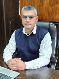 PGanev(1)(1).jpg